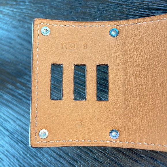 HERMÈS Kelly Dog Extreme - Red leather with Palladium hardware - Size Small - Picture 7 of 8